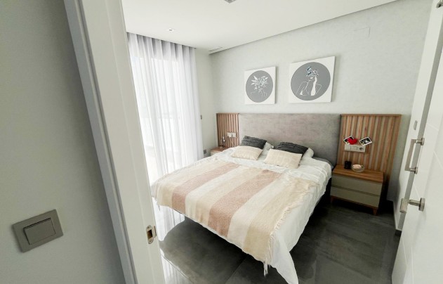 Resale - Villa - Torrevieja - Los Altos