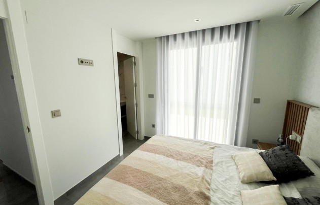 Resale - Villa - Torrevieja - Los Altos