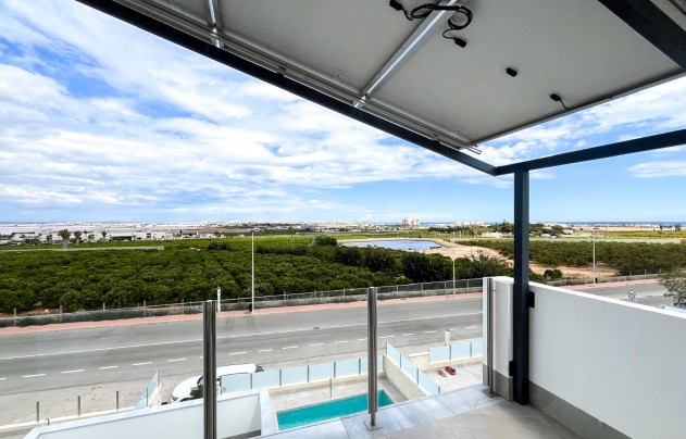 Resale - Villa - Torrevieja - Los Altos