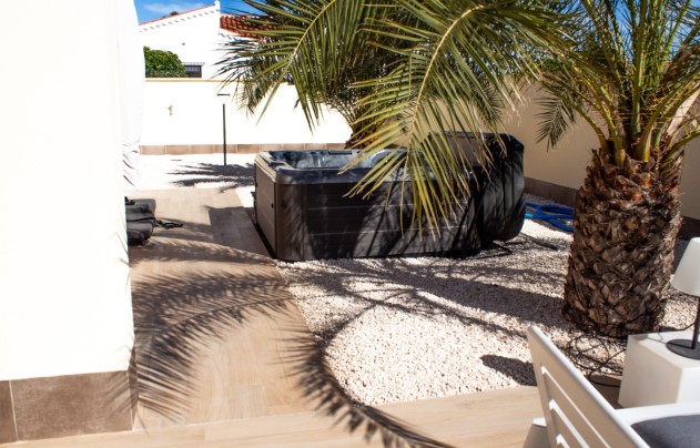 Reventa - Villa - Torrevieja - La Siesta