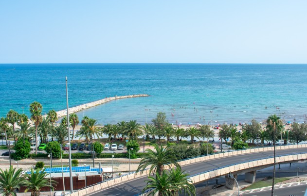 Herverkoop - Apartment - Alicante - Casco antiguo