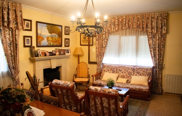 Herverkoop - Villa - San Vicente de Raspeig - San Vicente del Raspeig