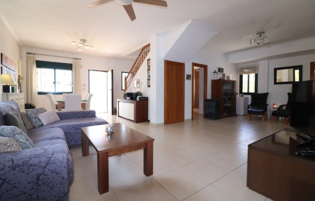 Reventa - Villa - Ciudad Quesada - La Fiesta