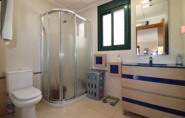 Reventa - Villa - Ciudad Quesada - La Fiesta