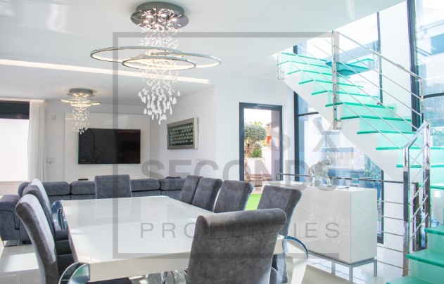 Herverkoop - Villa - San Miguel de Salinas - Urbanizaciones