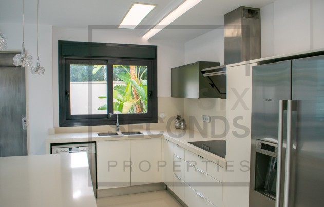 Herverkoop - Villa - San Miguel de Salinas - Urbanizaciones