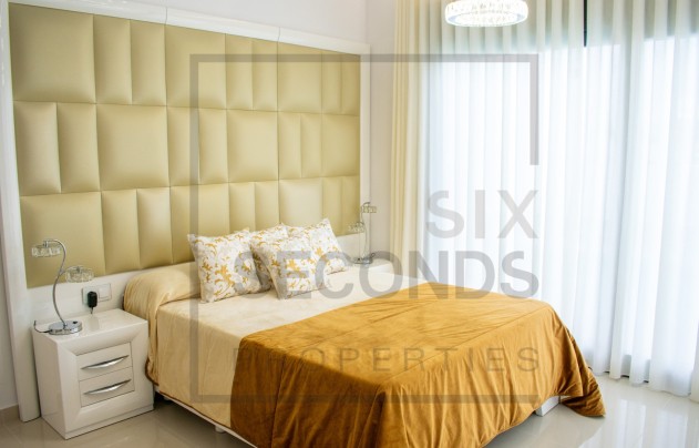 Herverkoop - Villa - San Miguel de Salinas - Urbanizaciones