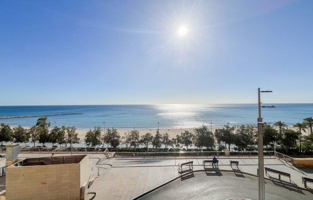 Revente - Apartment - Alicante - Center