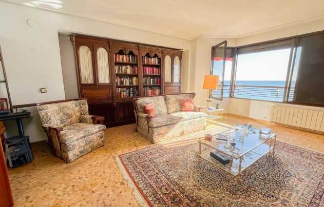 Revente - Apartment - Alicante - Center