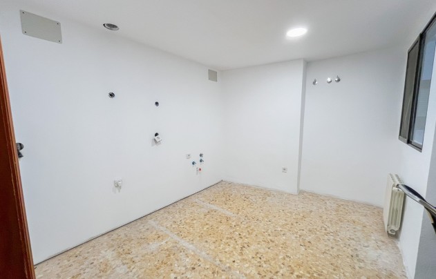 Revente - Apartment - Alicante - Center