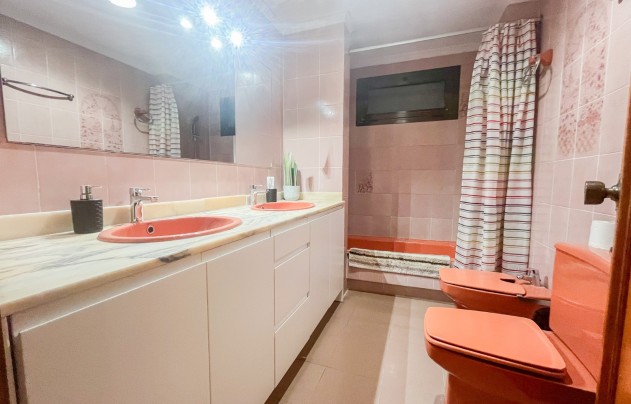 Revente - Apartment - Alicante - Center