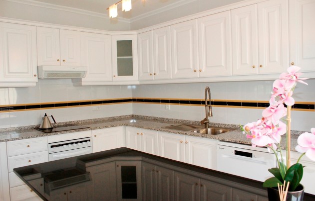 Reventa - Villa - Orihuela Costa - Campoamor Golf