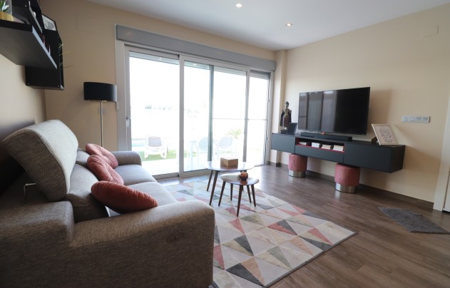 Resale - Villa - Daya Vieja