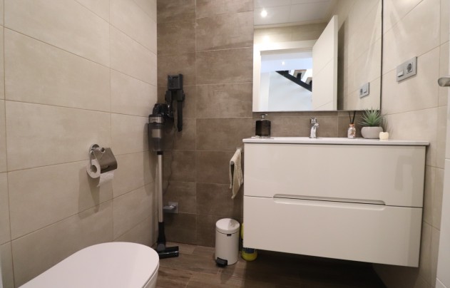 Resale - Villa - Daya Vieja