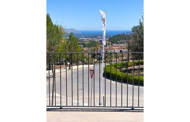 Resale - Villa - Polop