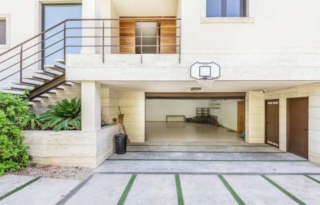 Resale - Villa - Alicante - Vistahermosa
