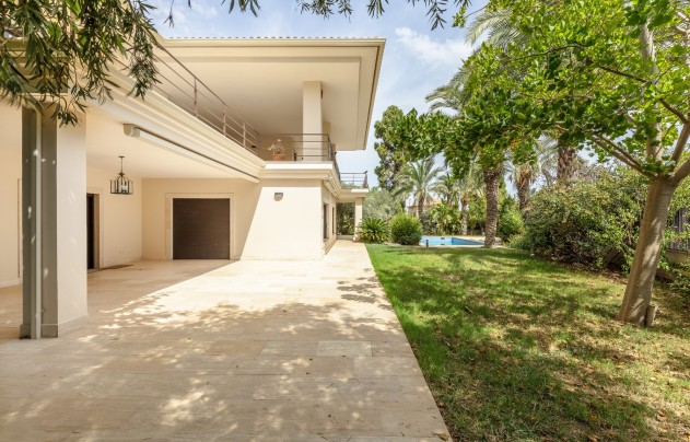Resale - Villa - Alicante - Vistahermosa