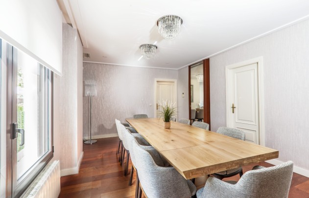 Resale - Villa - Alicante - Vistahermosa