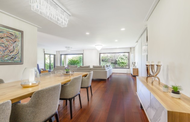 Resale - Villa - Alicante - Vistahermosa