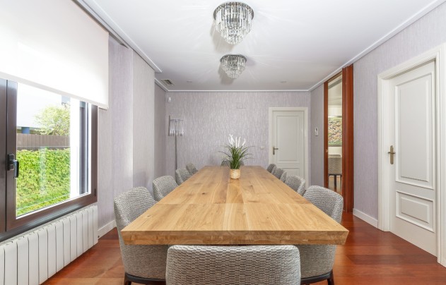 Resale - Villa - Alicante - Vistahermosa