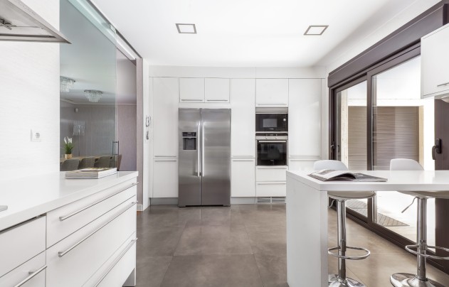 Resale - Villa - Alicante - Vistahermosa