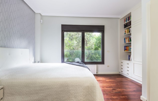 Resale - Villa - Alicante - Vistahermosa