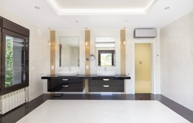 Resale - Villa - Alicante - Vistahermosa