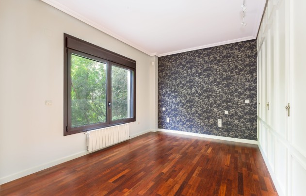 Resale - Villa - Alicante - Vistahermosa