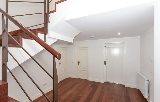 Resale - Villa - Alicante - Vistahermosa