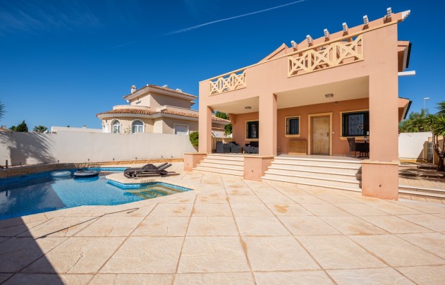 Herverkoop - Villa - Ciudad Quesada