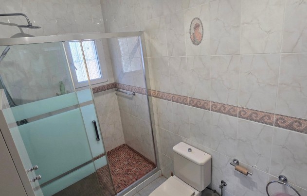 Resale - Villa - Torrevieja - El Chaparral