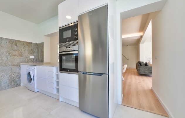 Resale - Villa - Altea