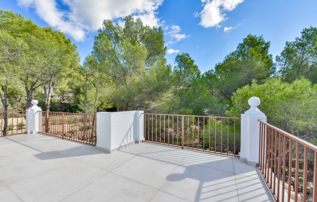 Resale - Villa - Altea