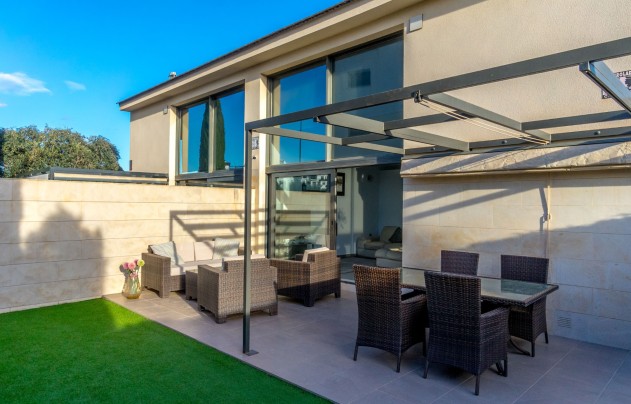 Revente - Villa - Villamartín - Los Dolses