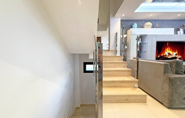 Herverkoop - Villa - Orihuela Costa - Villamartín