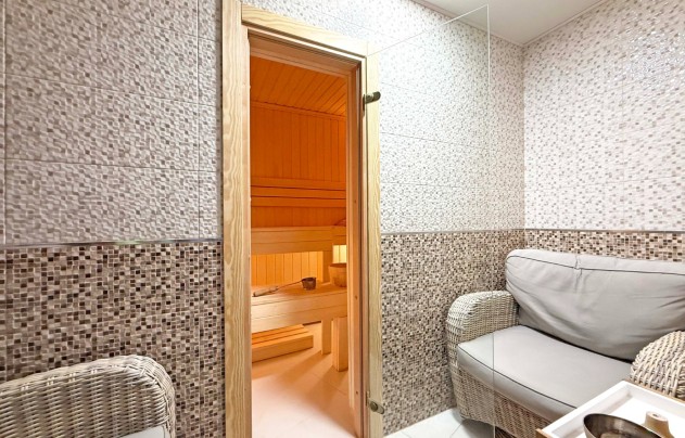 Herverkoop - Villa - Orihuela Costa - Villamartín