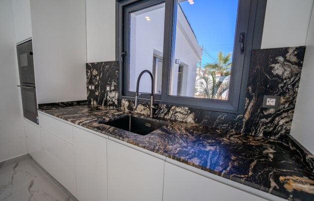 Herverkoop - Villa - Ciudad Quesada - town