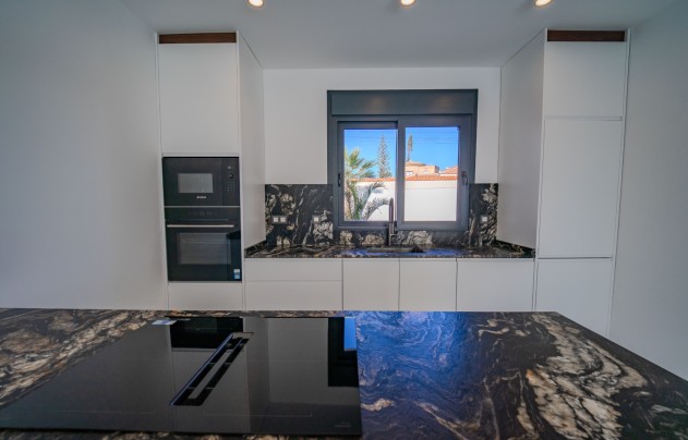 Herverkoop - Villa - Ciudad Quesada - town