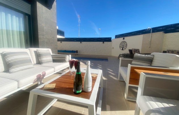 Herverkoop - Villa - Ciudad Quesada - Pueblo Bravo