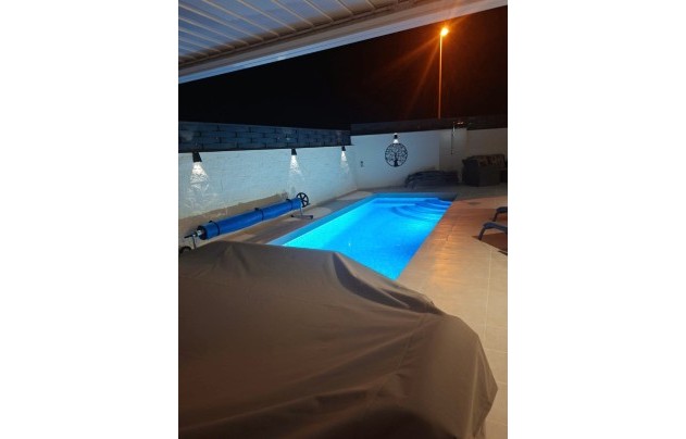 Herverkoop - Villa - Ciudad Quesada - Pueblo Bravo