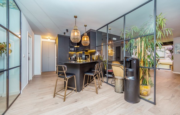 Revente - Apartment - Alicante - Alicante centro