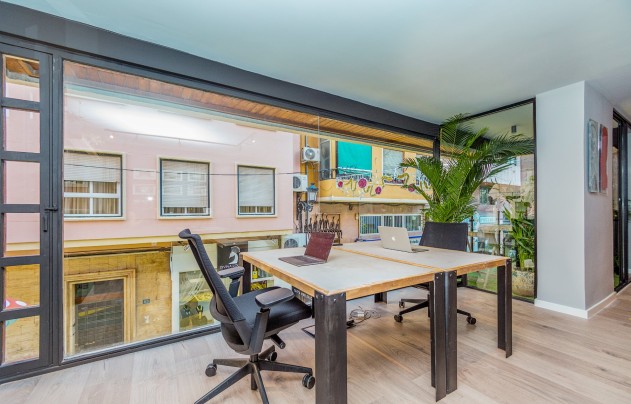 Revente - Apartment - Alicante - Alicante centro