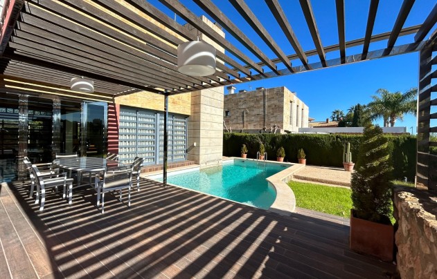 Revente - Villa - Orihuela Costa - Dehesa de campoamor