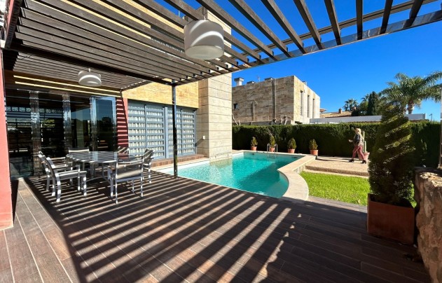 Revente - Villa - Orihuela Costa - Dehesa de campoamor