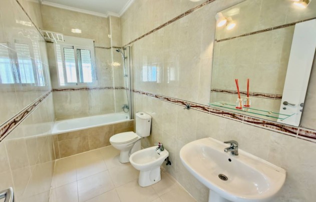 Herverkoop - Villa - Ciudad Quesada