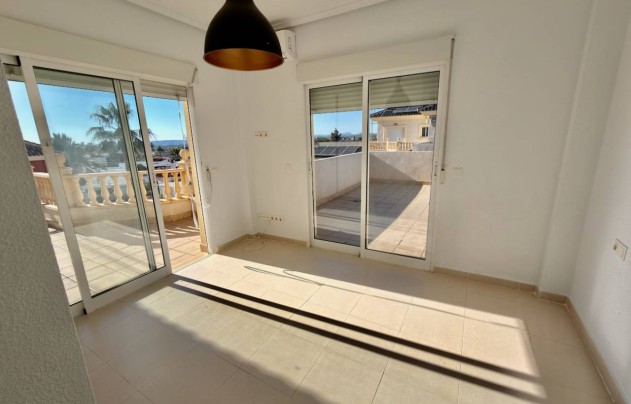 Herverkoop - Villa - Ciudad Quesada