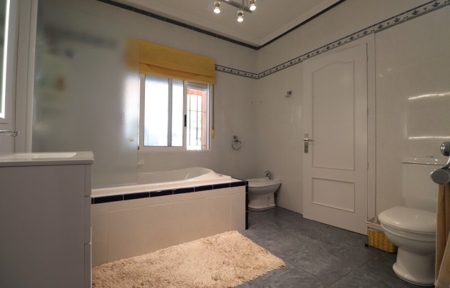 Revente - Villa (detached) - Algorfa - Lomas de La Juliana