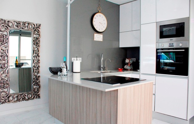 Resale - Villa - Orihuela Costa - Villamartín