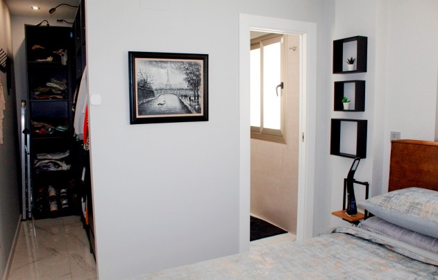 Resale - Villa - Orihuela Costa - Villamartín