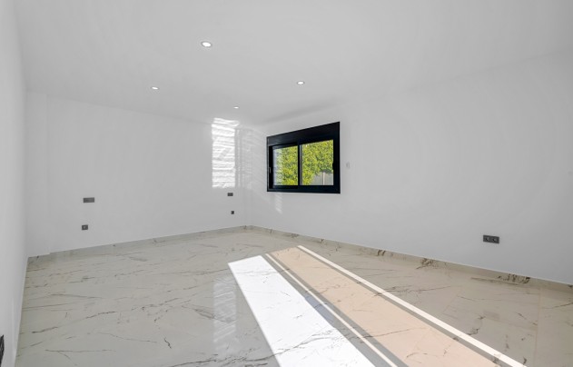 Resale - Villa - Campoamor